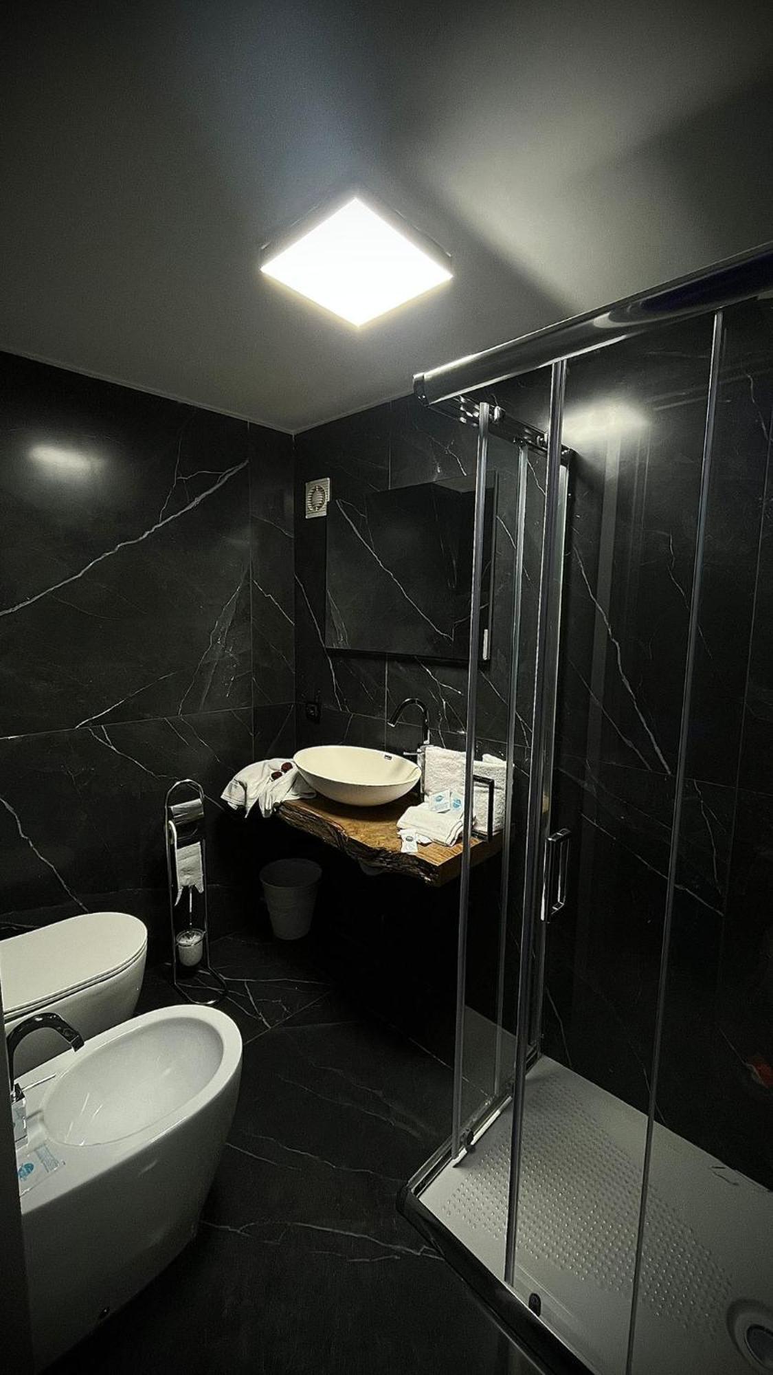 Hotel Glem Varcaturo