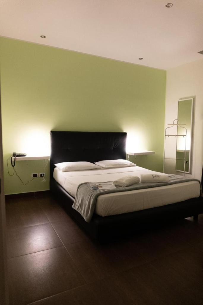 Hotel Glem Varcaturo